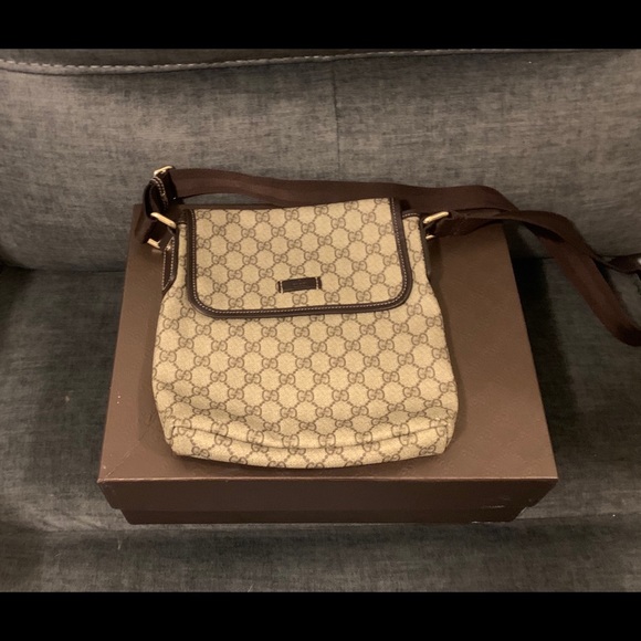 Authentic Gucci bags - Picture 3 of 4